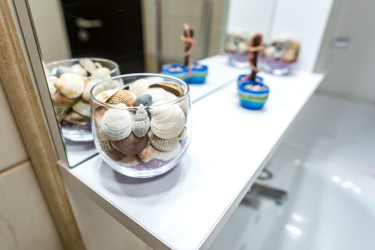 D&O Zola Apartment ทิมิชัวรา ภายนอก รูปภาพ