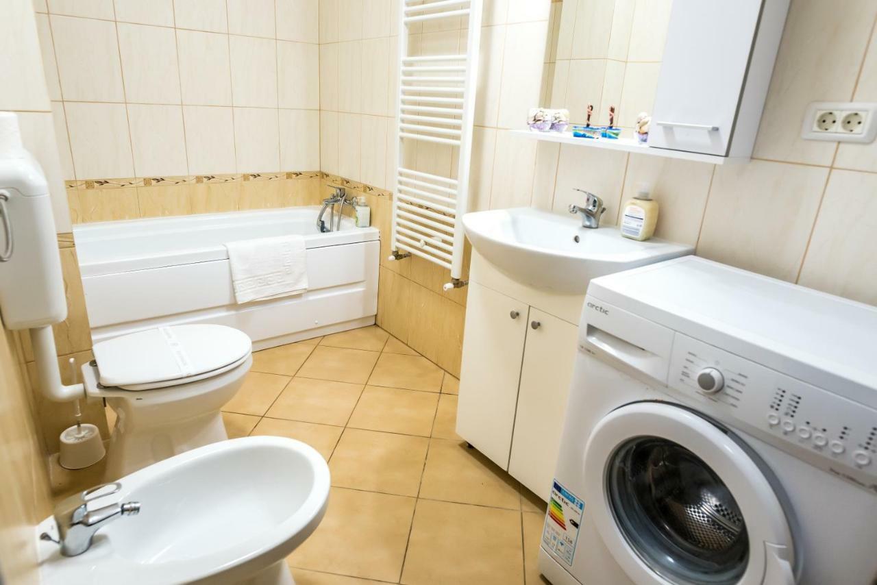 D&O Zola Apartment ทิมิชัวรา ภายนอก รูปภาพ